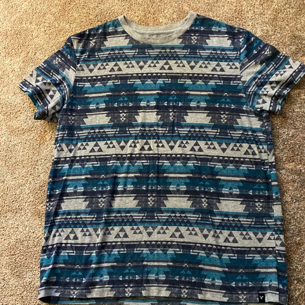 American eagle men’s T-shirt